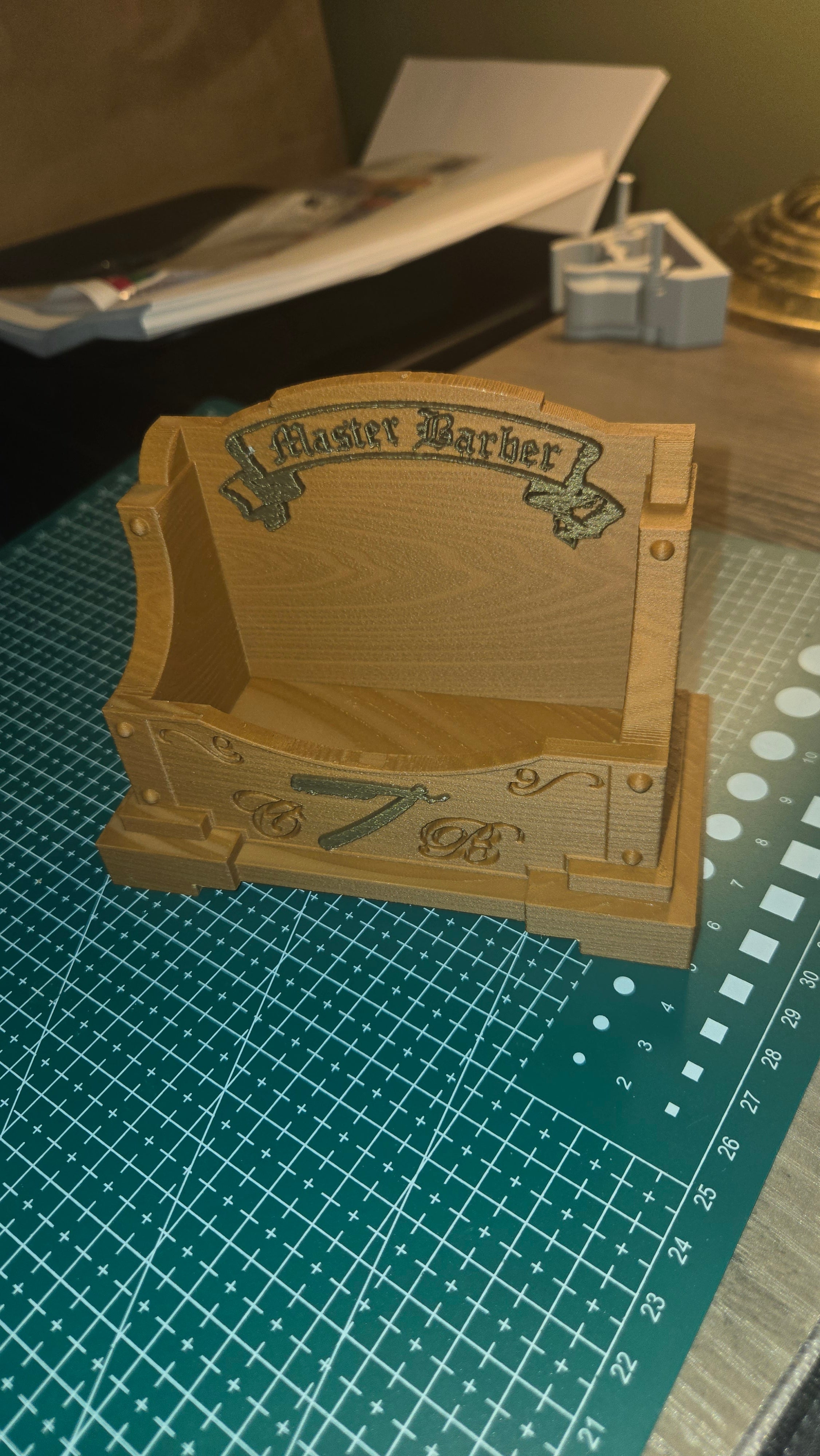 Custom vintage wood-like tabletop business card holder